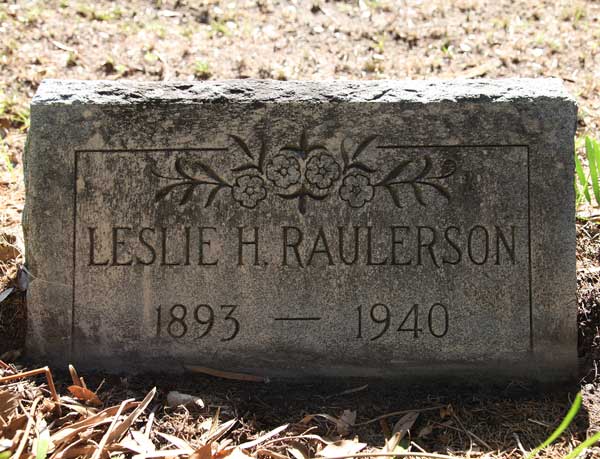 Leslie H. Raulerson Gravestone Photo
