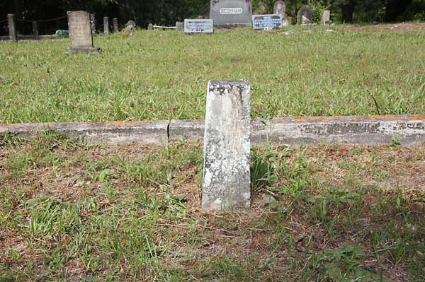  Unknown Gravestone Photo