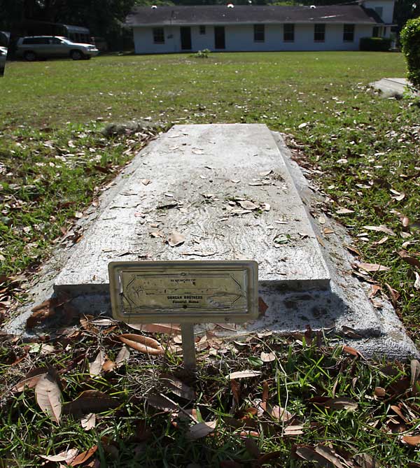 Isiah Williams Gravestone Photo