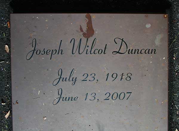 Joseph Wilcot Duncan Gravestone Photo
