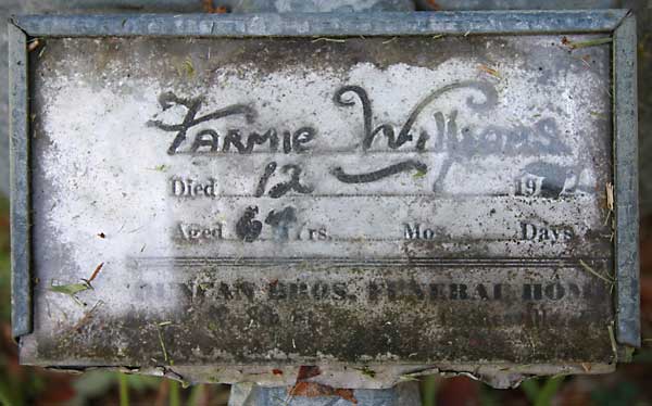 Farmie Williams Gravestone Photo