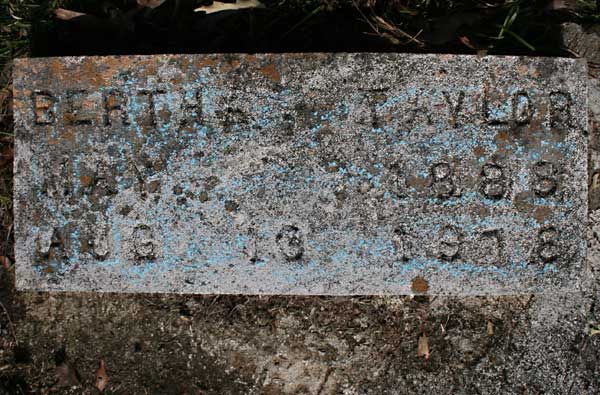 Bertha Taylor Gravestone Photo