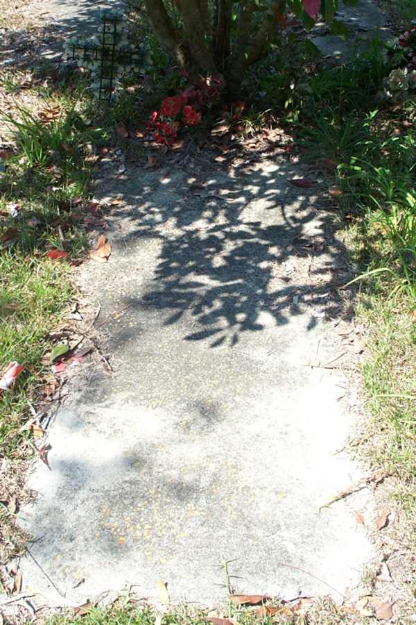  Unknown Gravestone Photo