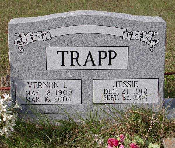 Vernon L. & Jessie Trapp Gravestone Photo