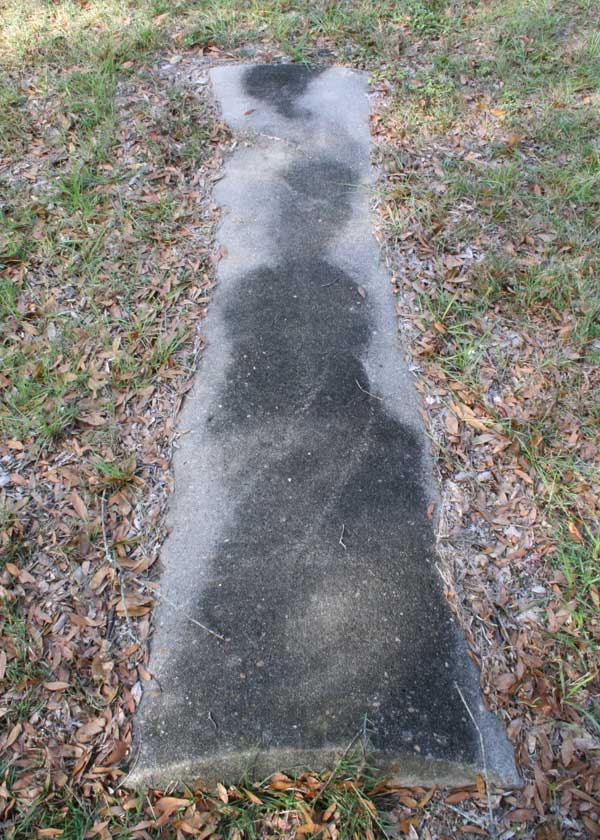  Unknown Gravestone Photo