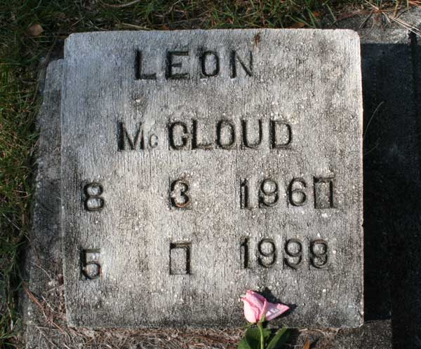 Leon McCloud Gravestone Photo