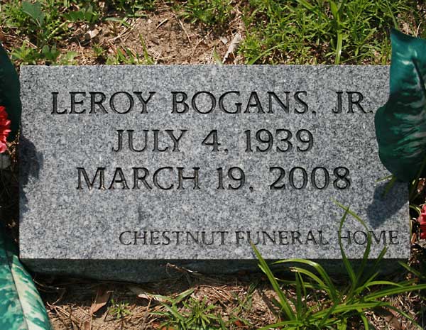 Leroy Bogans Gravestone Photo
