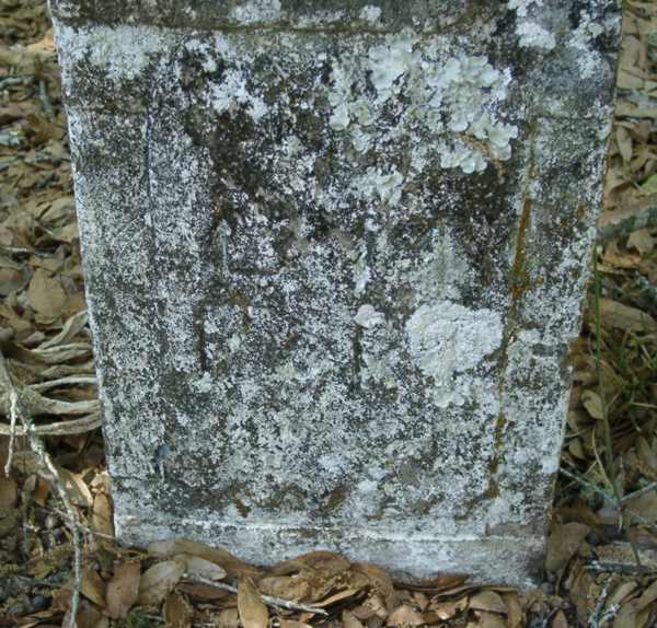  Unreadable marker Gravestone Photo