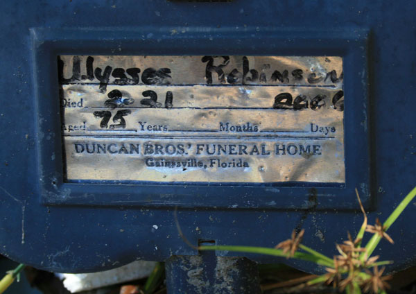 ULYSSES ROBINSON Gravestone Photo