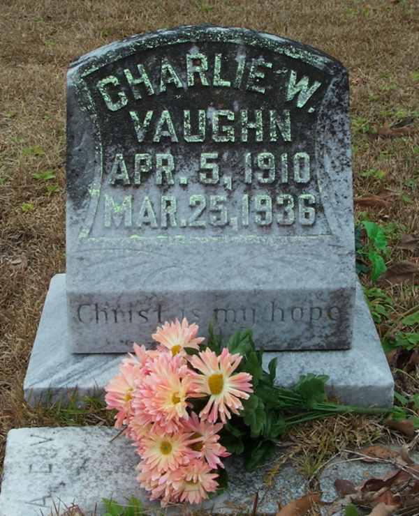 Charlie W. Vaughn Gravestone Photo