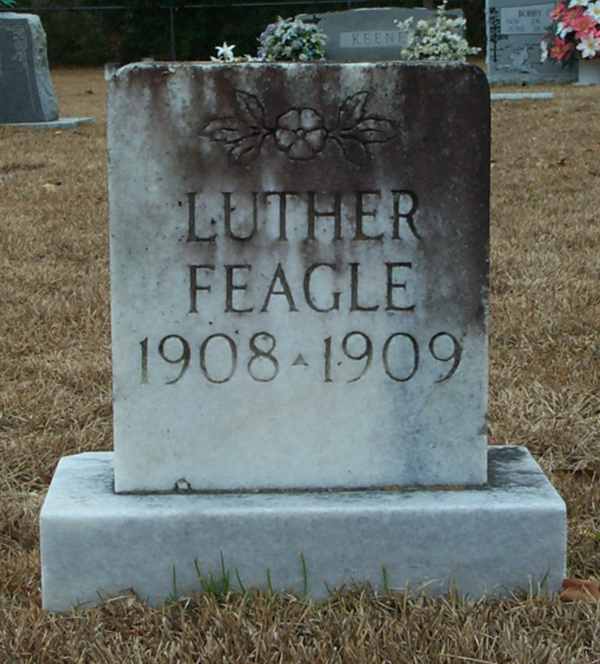 Luther Feagle Gravestone Photo
