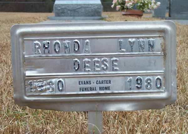 Rhonda Lynn Deese Gravestone Photo