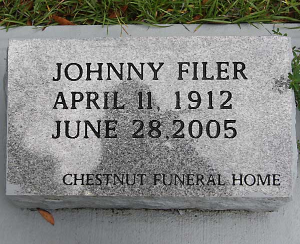 Johnny Filer Gravestone Photo