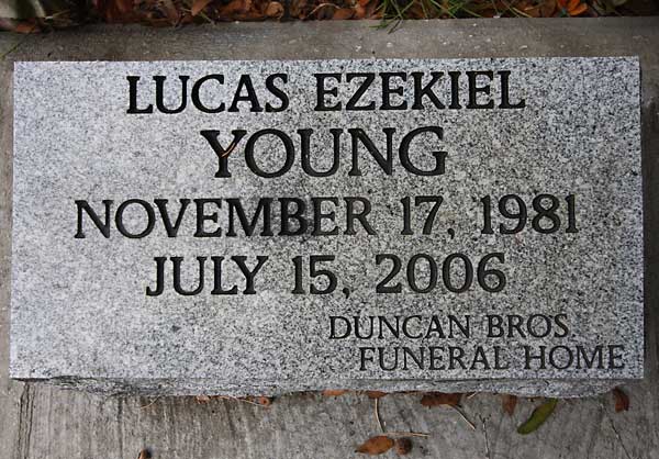 Lucas Ezekiel Young Gravestone Photo