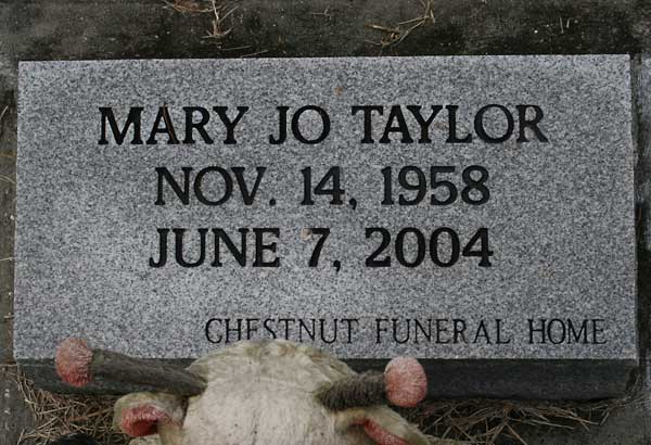 Mary Jo Taylor Gravestone Photo