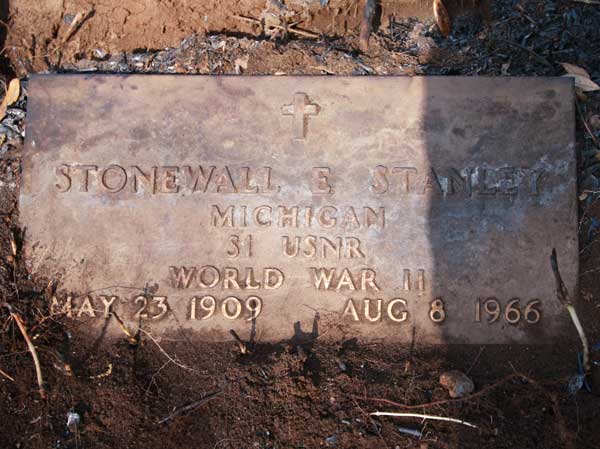 Stonewall E. Stanley Gravestone Photo