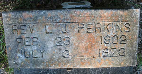 L.J. Perkins Gravestone Photo
