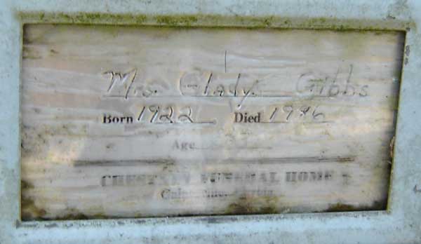 Gladys Gibbs Gravestone Photo