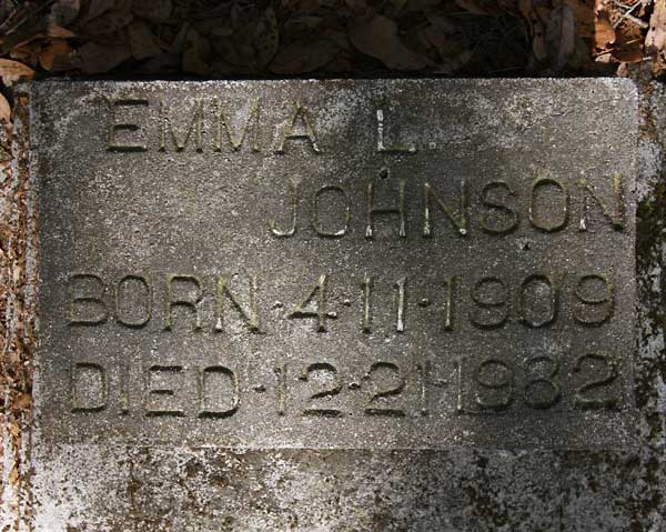 Emma L. Johnson Gravestone Photo