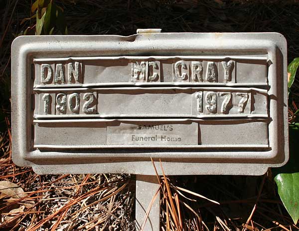Dan McCray Gravestone Photo