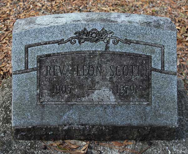 Rev. Leon Scott Gravestone Photo