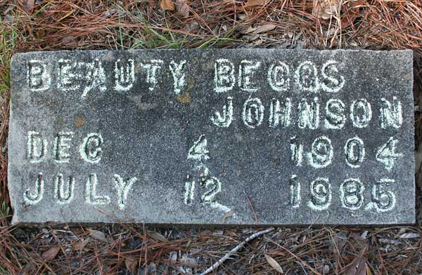 Beauty Beggs Johnson Gravestone Photo