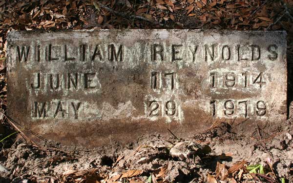 William Reynolds Gravestone Photo