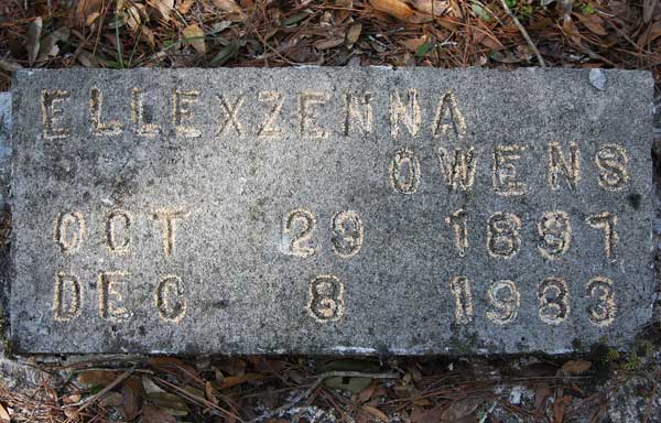 Ellexzenna Owens Gravestone Photo