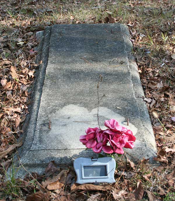  Unknown Gravestone Photo