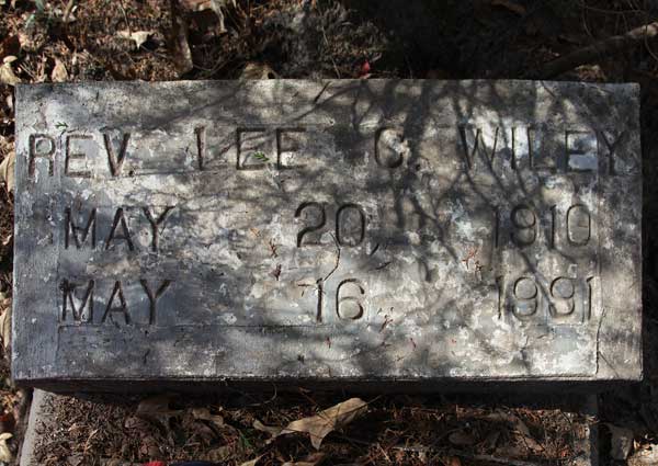 Rev. Lee C. Wiley Gravestone Photo