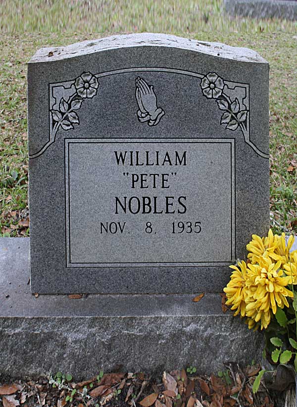 William Nobles Gravestone Photo
