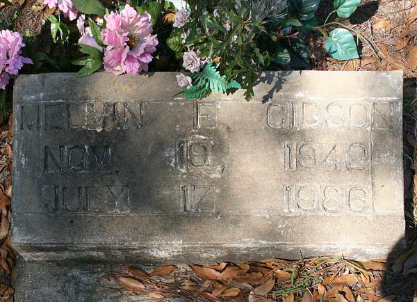 Melvin E. Gibson Gravestone Photo