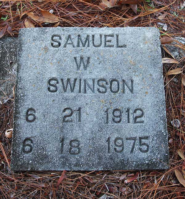 Samuel W. Swinson Gravestone Photo