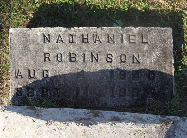 Nathaniel Robinson Gravestone Photo