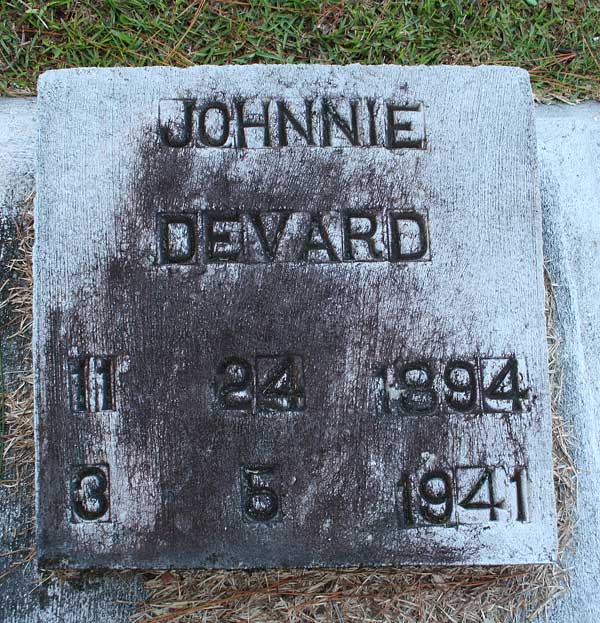 Johnnie Devard Gravestone Photo