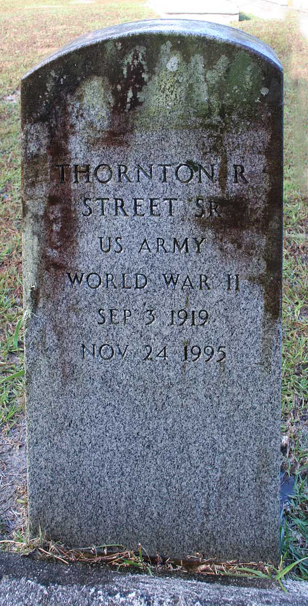 Thornton R. Street Gravestone Photo