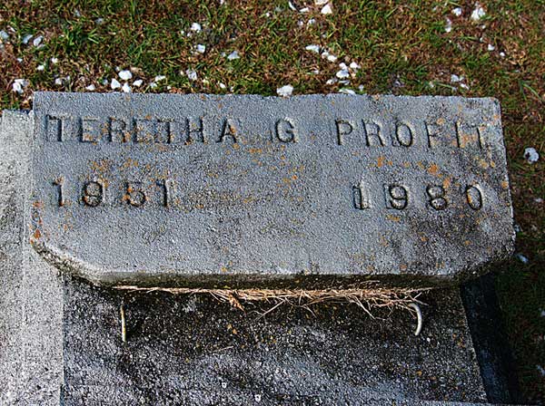 Teretha Profit Gravestone Photo