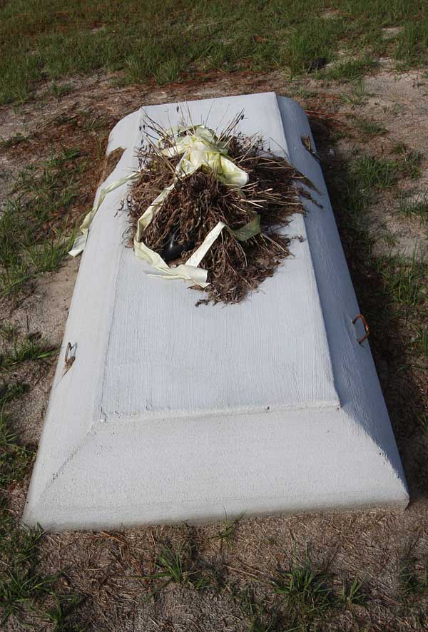  Unknown Gravestone Photo