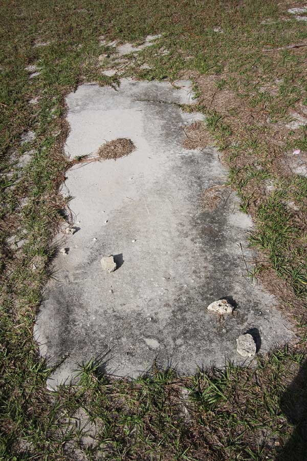  Unknown Gravestone Photo