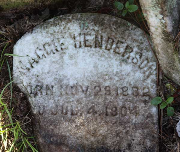 Maggie Henderson Gravestone Photo