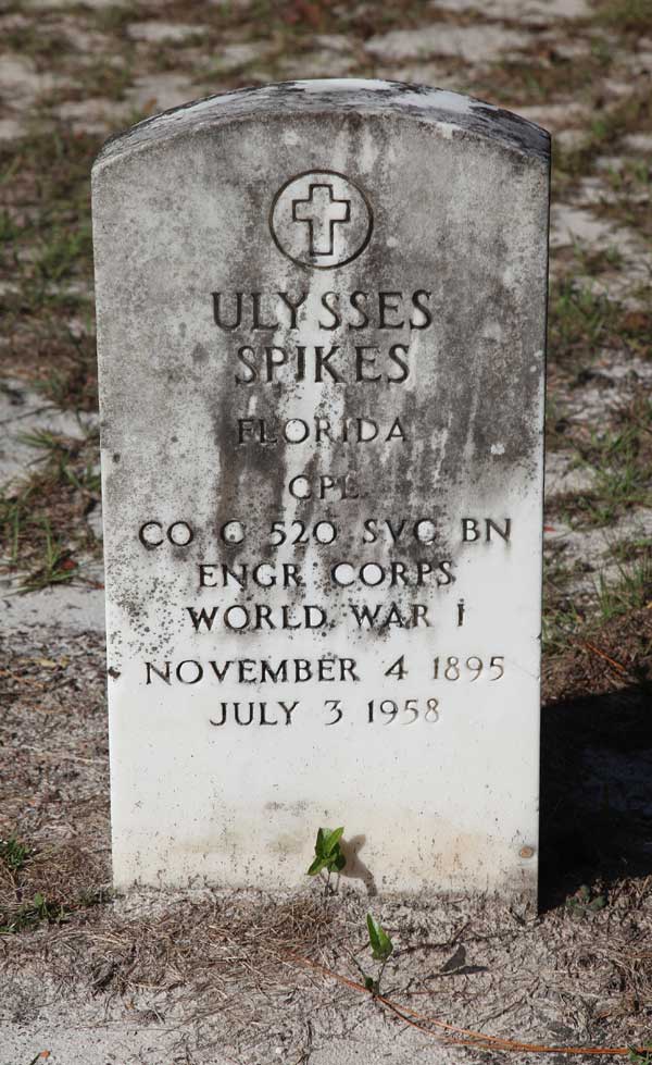 Ulysses Spikes Gravestone Photo