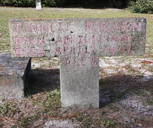 Jennett Robinson Gravestone Photo