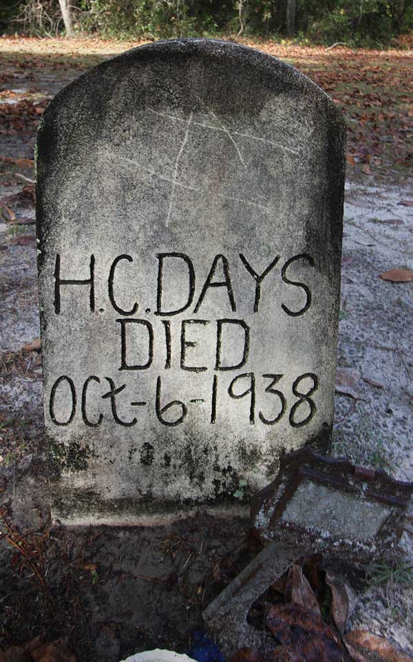 H.C. Days Gravestone Photo
