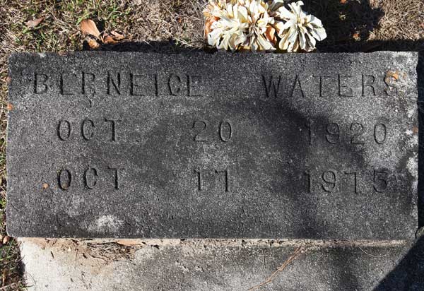 Berneice Waters Gravestone Photo