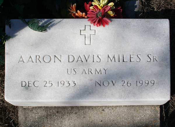 Aaron Davis Miles Gravestone Photo