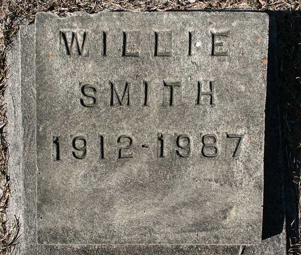Willie Smith Gravestone Photo