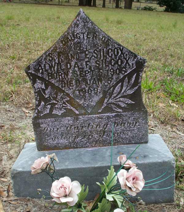 Awilda F. Silcox Gravestone Photo