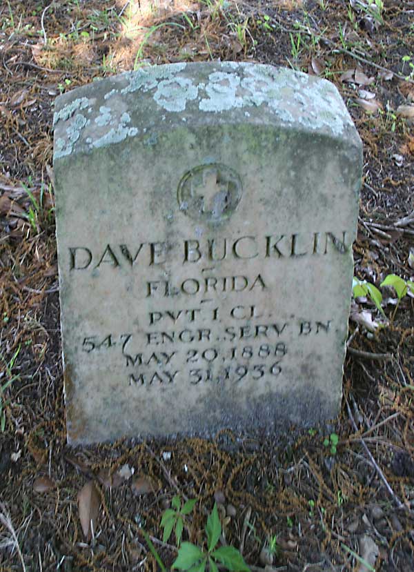 DAVE BUCKLIN Gravestone Photo