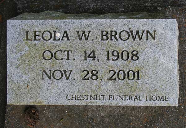 LEOLA W. BROWN Gravestone Photo
