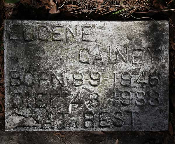 Eugene Gainey Gravestone Photo